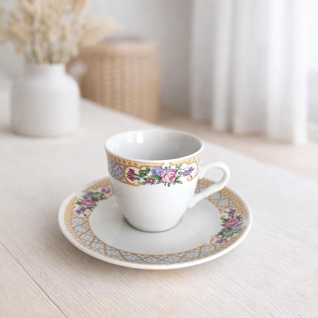 Vase Alba Iulia En Porcelaine Blanche à Motifs Floraux - Occasion, Décoratif, Thème Jardin