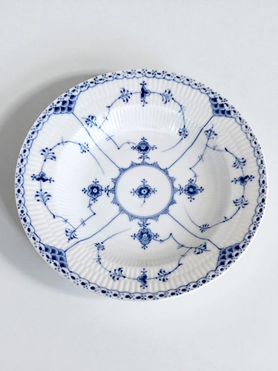 ロイヤルコペンハーゲン ブルーフルーテッドハーフレース #565 – 深皿