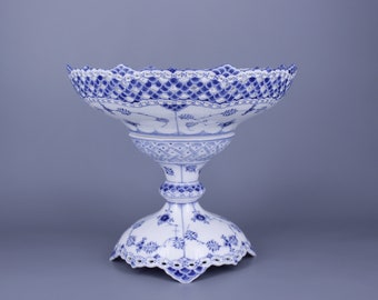 Royal Copenhagen Blue Fluted Double Full Lace no. 1011. Footed Decorative Bowl. Danish Design, Art Blue China