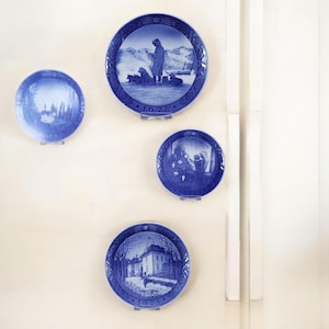 Royal Copenhagen - Christmas Porcelain Collection Plate, 1978&#39;s