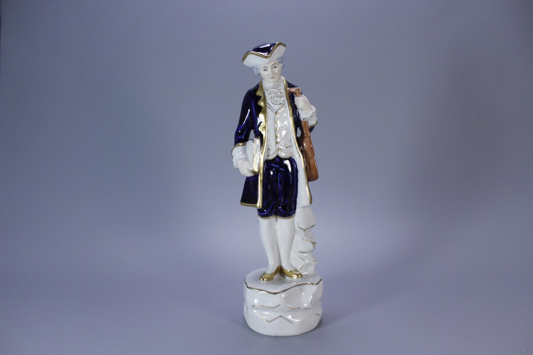 Porcelain Figurine VIOLINIST Royal Dux Czechoslovakia Etsy