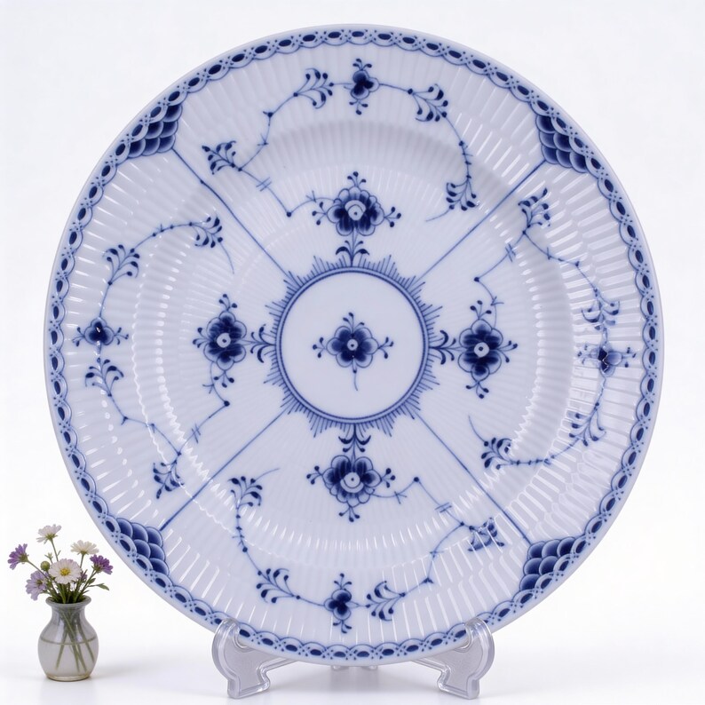 RC Blue Fluted Half Lace Dinner Plate - Thumbnail 2