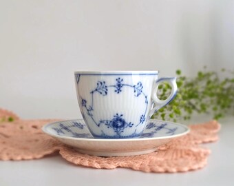 ロイヤル コペンハーゲン ブルー フルーテッド プレーン #258