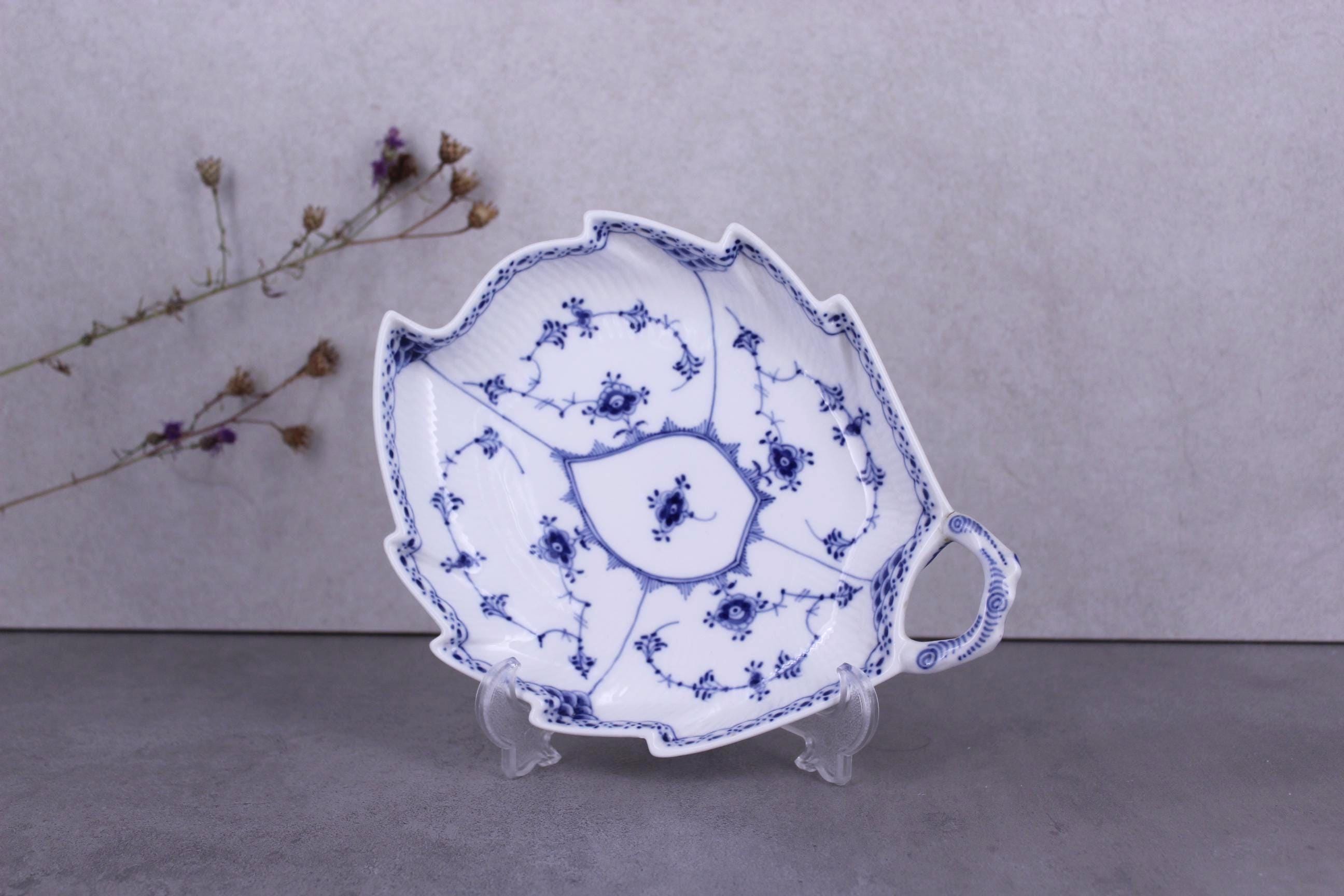 ロイヤルコペンハーゲン ブルーフルーテッドハーフレース #548 リーフ