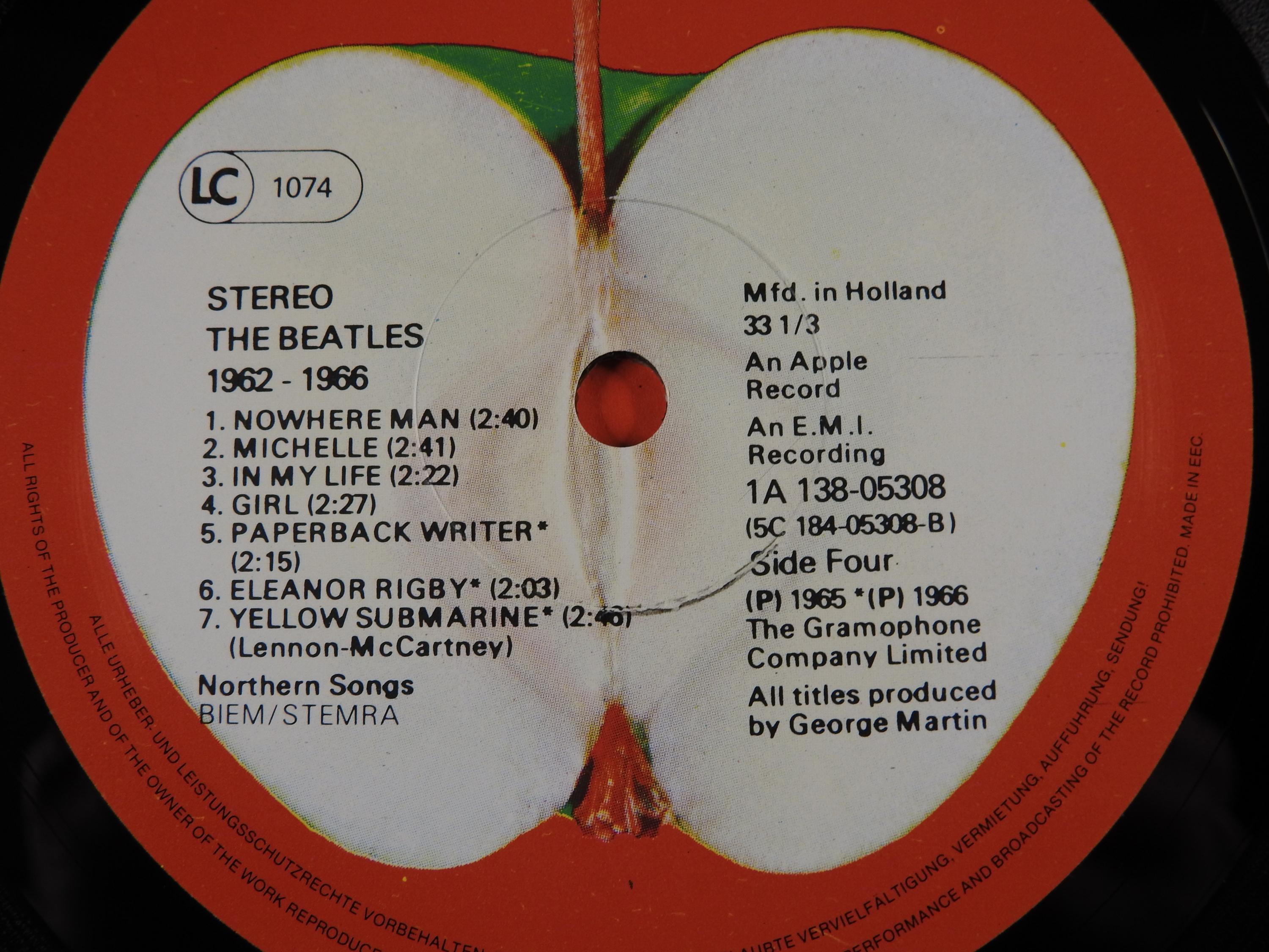 Vintage 1973 Vinyls Album 'the Beatles / 1962-1966' 2 LP Apple