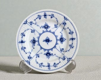 ロイヤル コペンハーゲン ブルー フルーテッド プレーン #480