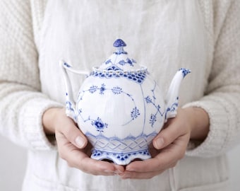 ロイヤルコペンハーゲン ブルーフルーテッド プレーン #32 ミニチュア