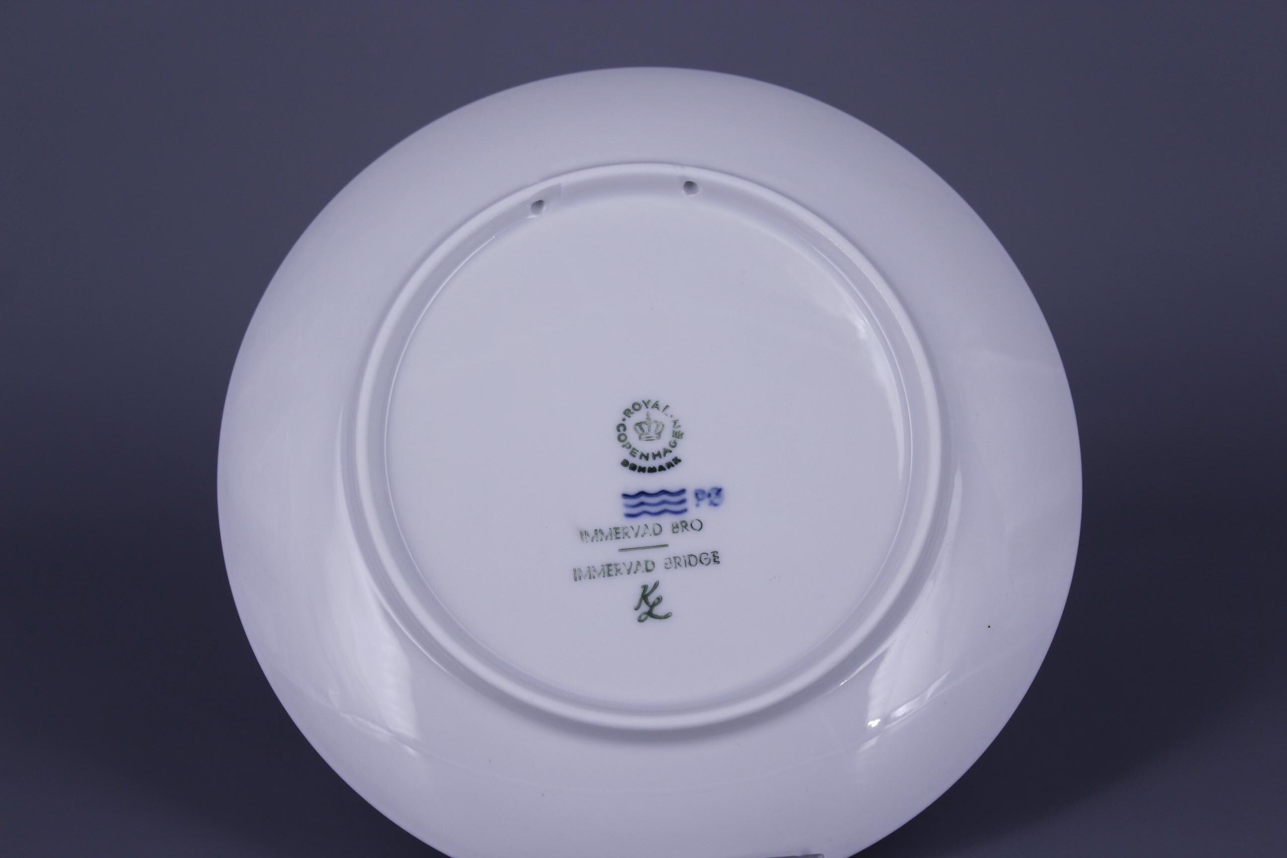 Piatto Di Natale Royal Copenhagen 1977 - Porcellana Originale Prima Scelta