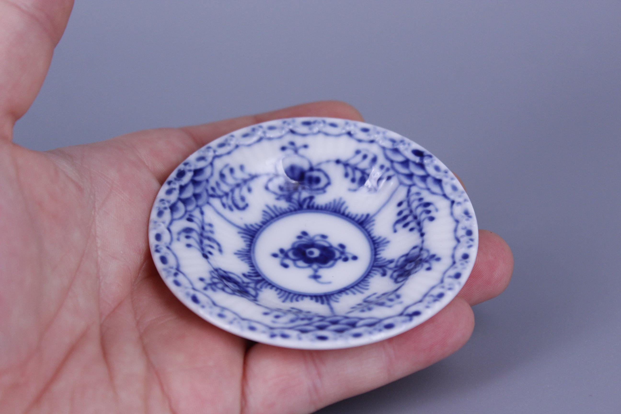 ロイヤルコペンハーゲン ブルーフルーテッド ハーフレース プレート