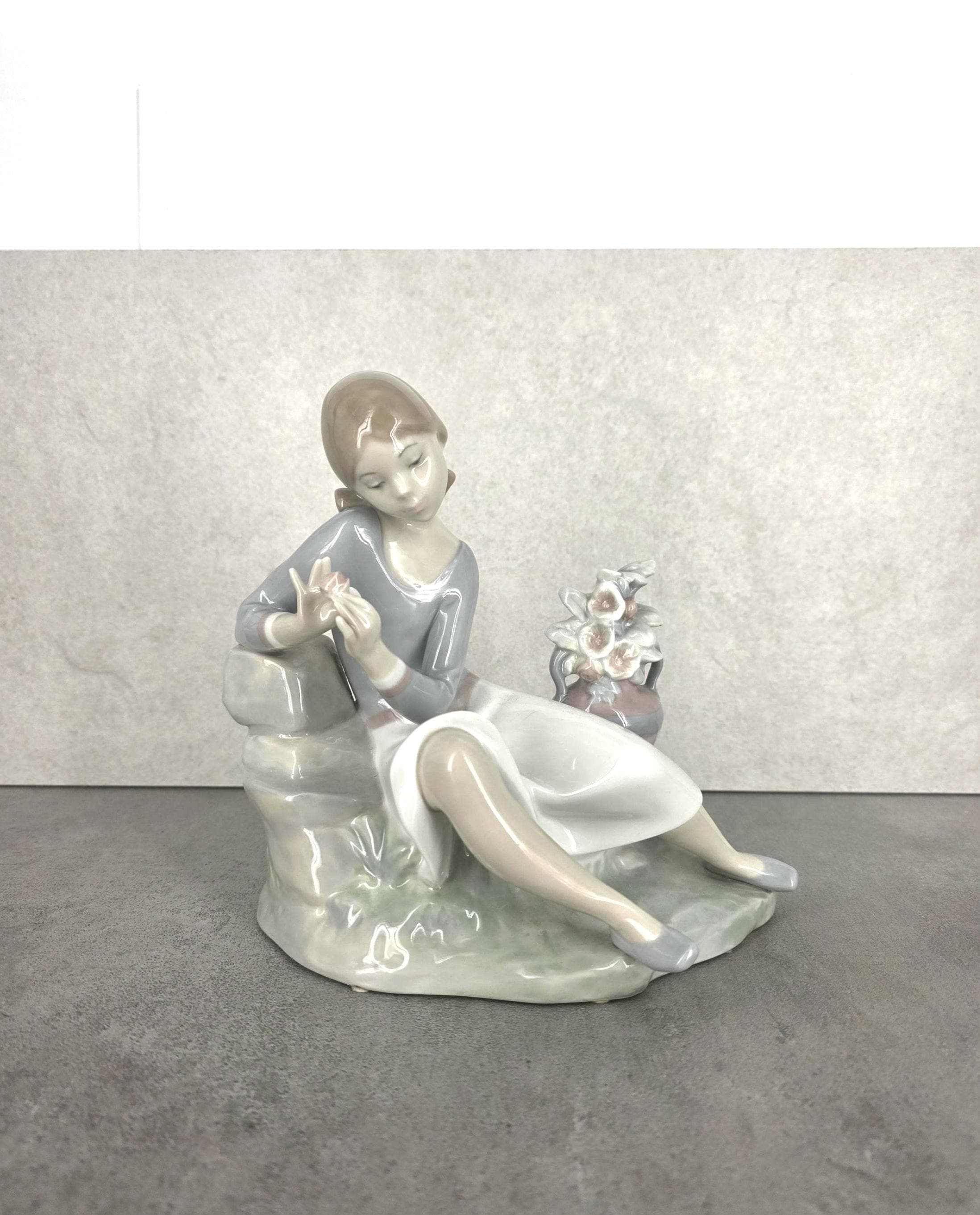 Lladro Daisa 1983 - Etsy