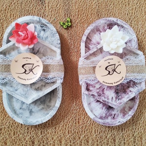 Gift set of 2 decorative trays marbled / oval and hexagonal shape decorated with a lotus flower candle and jute ribbon / concrete / coaster / D