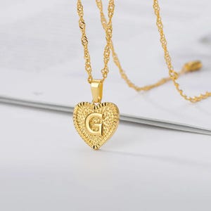 Colar com inicial de coração personalizado – Colar delicado com letras em formato de coração, joias com iniciais personalizadas, pingente com inicial de coração gravado