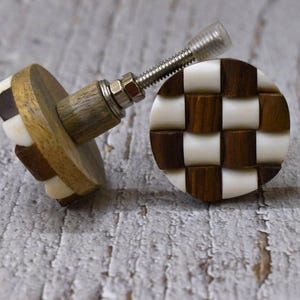 Artisno Handmade Round Shape Wood and Resin Kitchen Cabinet Drawer Knob, Wooden Drawer knobs ,Wardrobe Pulls,Cabinet Door Handle,Set of 6