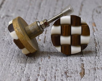 Tiradores de cajón para armarios de cocina, redondos, de madera y resina, hechos a mano por Artisno. Tiradores de madera para cajones, armarios y puertas. Juego de 6 unidades.