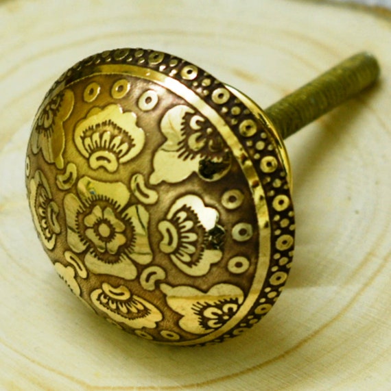 elegant dresser knobs Floral Round Brass Drawer Knobs-Elegant Furniture and Cabinet Pull , set of  6