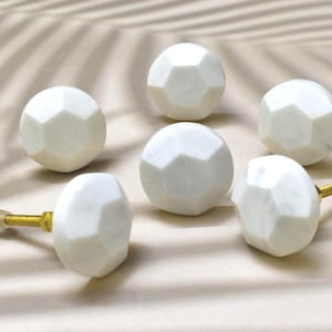 ARTISNO Round White Hammered Marble Knob, Modern Cabinet Knob, Decorative Hardware, Furniture Hardware, Cabinet Handles, Dresser Pull, Set-6
