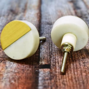 ARTISNO Round Marble Brass Knob | Pull Handle | Drawer Knob | Furniture Knob | Cabinet Knob | Gold | Natural Stone | Brass Handle, set-6