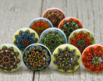 ARTISNO Pomelli floreali in ceramica multicolore per mobili da cucina, cassetti, ante e altri mobili. Set di 10 pezzi.