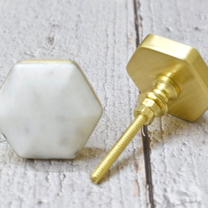ARTISNO Hexa Marble Brass Knob | Pull Handle | Drawer Knob | Furniture Knob | Cabinet Knob | Gold | Natural Stone | Brass Handle, set-6