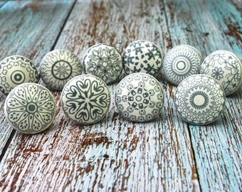 ARTISNO グレー＆ホワイト セラミックノブ キッチンキャビネット引き出しノブ ハードウェアノブ ハンドメイドノブ キャビネットノブ セラミックドアノブ 10個セット