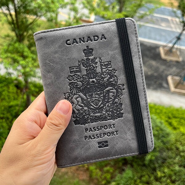 Canadian Passport Cover, Leather passport cover personalized, Leather Passport holder, passport case, passport wallet, travel gift,