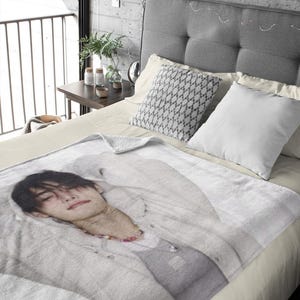 Enhypen Sunghoon Blanket, Park Sunghoon Blanket, Sunghoon Enhypen, Velveteen Blanket, Enhypen Merch, Enhypen, Kpop