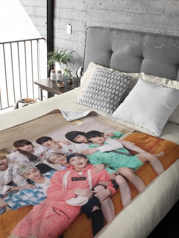 Stray Kids Family Blanket Stray Kids Blanket Stray Kids Merch Stray Kids Kpop Etsy Canada