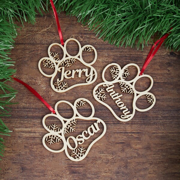 Dog Name Sign,Room Decor,Personalized Dog Paws Ornament,Personalized Wooden Ornament,Personalized Dog Ornament with name,Gift For Dog