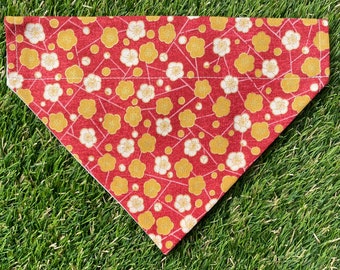 Bandana per animali domestici con fiori rossi / Capodanno lunare / Capodanno cinese / Orientale