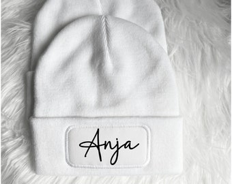 Beanie mit Name / Personalisierte Mütze / Mütze mit Name /Unisex Mütze /  Warme Mütze / Beanie Personalisiert / Wintermütze / Mütze Rosa