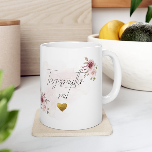 Tagesmutter Tasse / Tagesmutter Abschiedsgeschenk / Tagesmutter mit Herz / Tasse mit Name / Personalisierte Tasse / Erzieherin / Tagesmutti