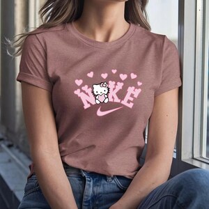 Hello Kitty Shirt, Disney Shirt, Kitty Ever Shirt, Damen Unisex T-Shirt, kawai Tshirt, Tshirt für Kinder Bild 4