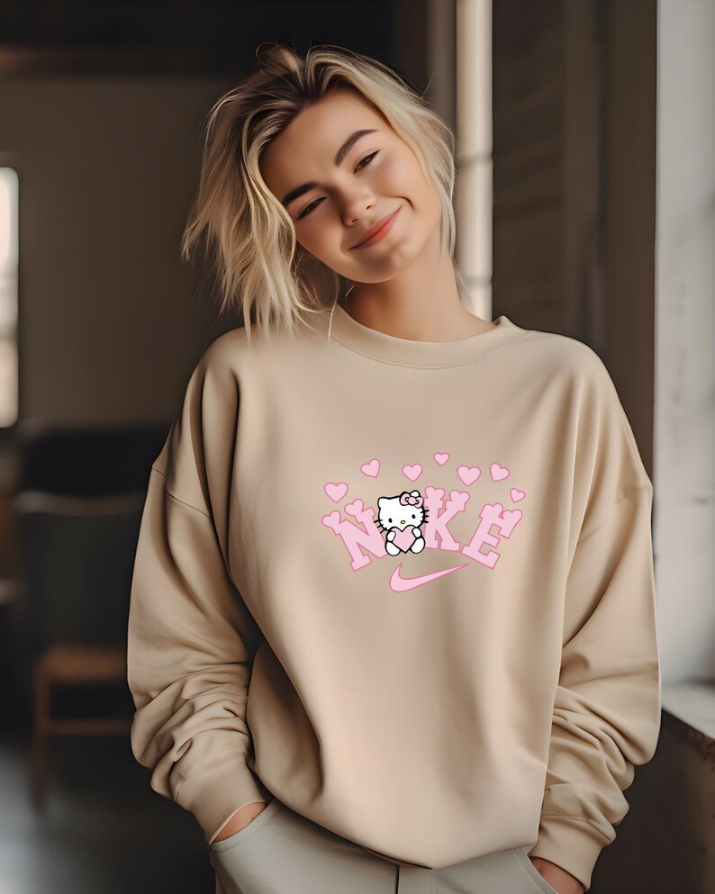 Hello Kitty Shirt, Disney Shirt, Kitty Ever Shirt, Damen Unisex T-Shirt, kawai Tshirt, Tshirt für Kinder Bild 7