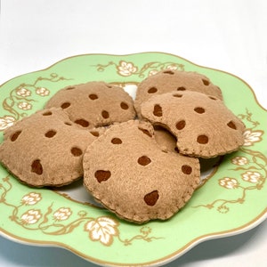 Felt Chocolate Chip Cookie (with nibble)