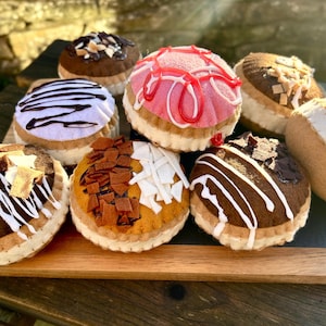 Fancy Felt Doughnut