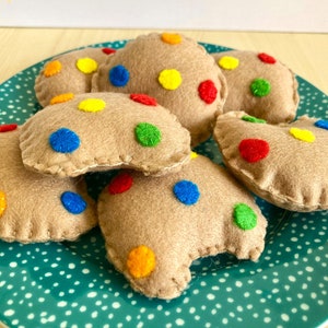 Felt Smarties Cookie