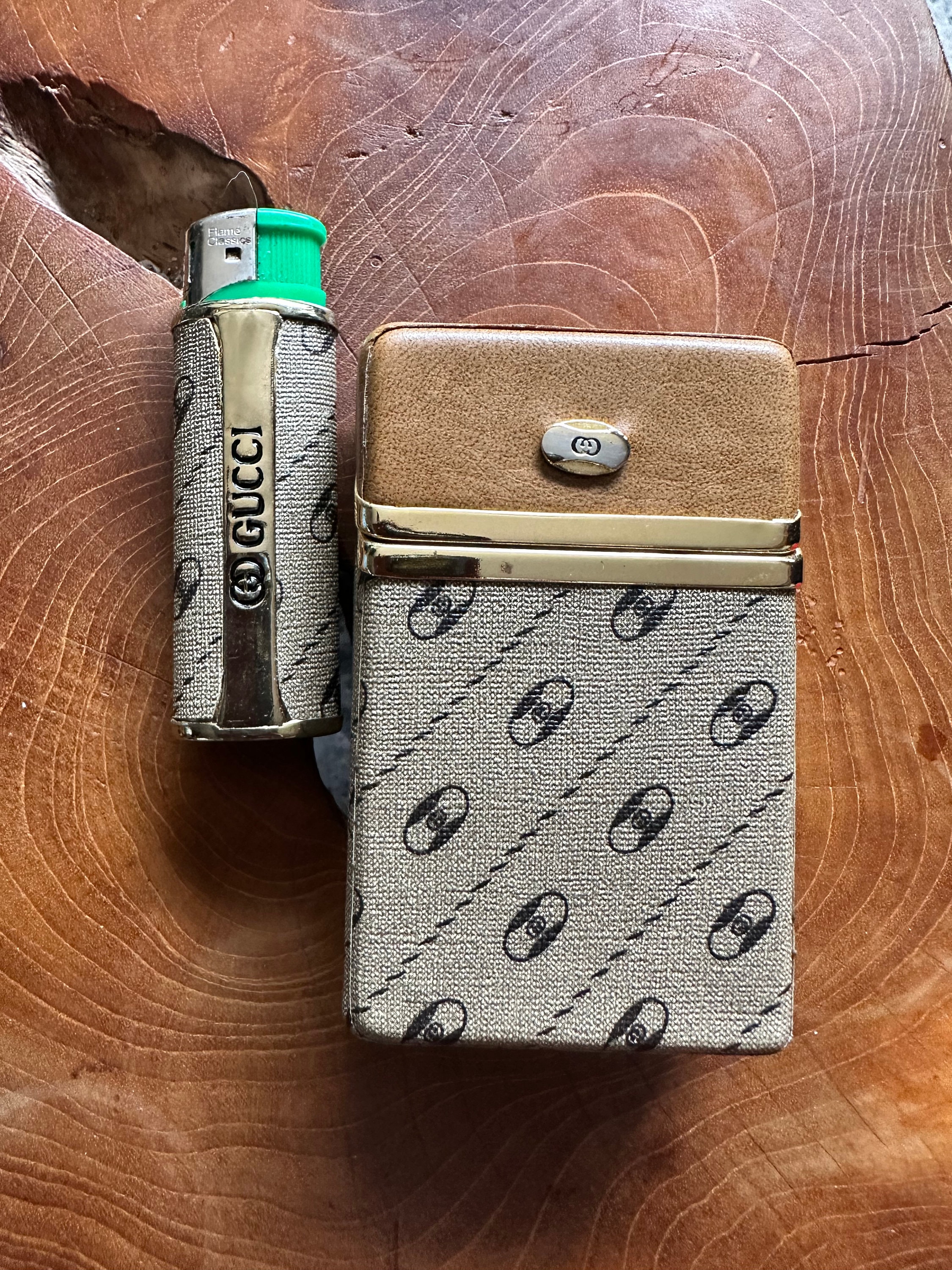 Gucci cigarette case with lighter holder