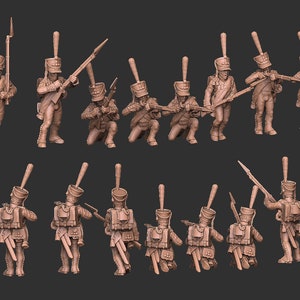 以下が含まれることがあります： さまざまなポーズをとった兵士のミニチュアプラスチックフィギュア24体セット。制服を着てライフルを持っている。フィギュアは薄い茶色に塗られている。