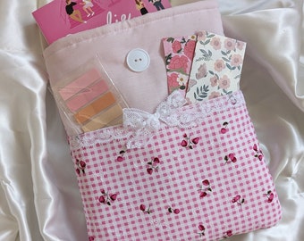 Strawberry picnic Book/Kindle Sleeve