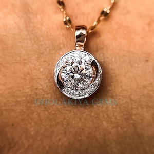 1.30TW Round Cut Lab Grown Diamond Pendant, Diamond Wedding Pendant, Diamond Halo Pendant,Anniversary/Birthday Gift,Handmade Diamond Jewelry