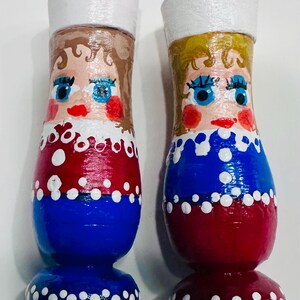 Vintage Salt and Pepper Shakers: Retro Kitsch Kitchen Decor