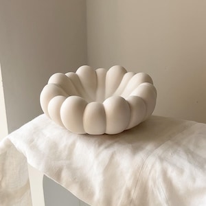 Organic chunky bowl, custom colour effects, Handmade | Jesmonite | neutral home decor and gifts.