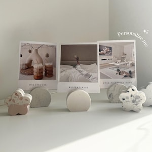 Polaroid Photo holders, Circle & flower, personalised, different colour effects, Handmade | Jesmonite | Neutral home decor and gifts.
