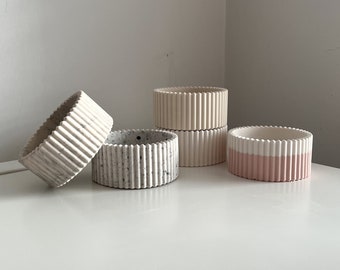 Ribbed small storage pot, choose different colour effects, Handmade | Jesmonite | home decor and gifts