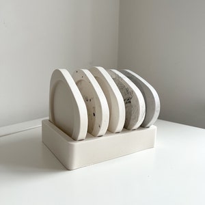 Triangle holder coaster set, choose different colour effects, Handmade | Jesmonite | neutral home decor and gifts.