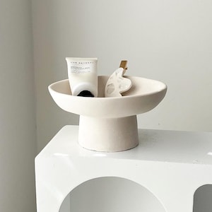 Pebble pedestal bowl | Handmade, home decor & personalised gifts