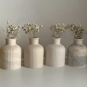 Ribbed vase, custom colour and effects, Handmade | Jesmonite| Neutral home decor and gifts.