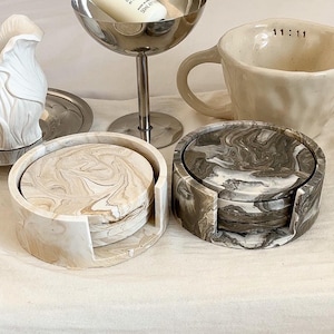 Holder & coaster set of 4, Beige marble, Handmade | Jesmonite | Drinkware | Neutral home decor and gifts