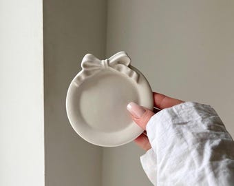 Ribbon jewellery dish, Handmade |  home decor and gifts.