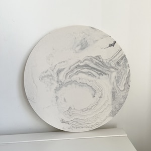 Large round tray, choose different colour effects, Handmade | jesmonite | Neutral home decor and gifts. light marble